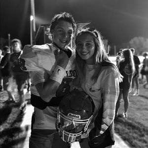 Meet your Posher, Aja